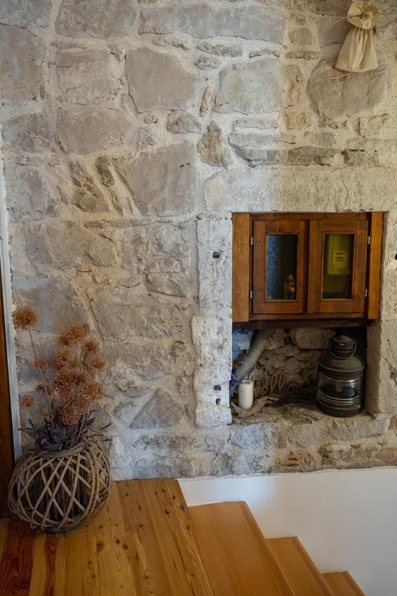 Old House Apartment Vodice Ngoại thất bức ảnh