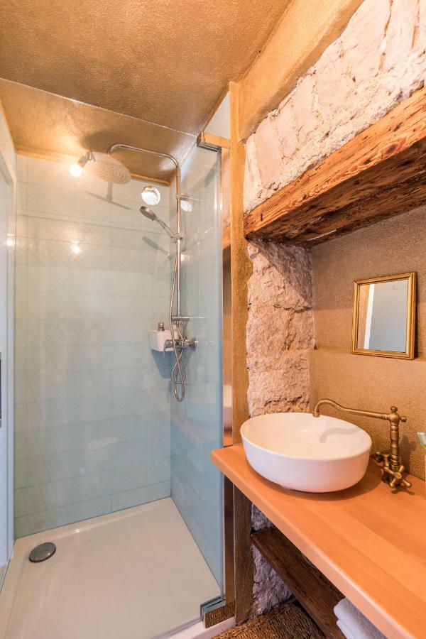 Old House Apartment Vodice Ngoại thất bức ảnh