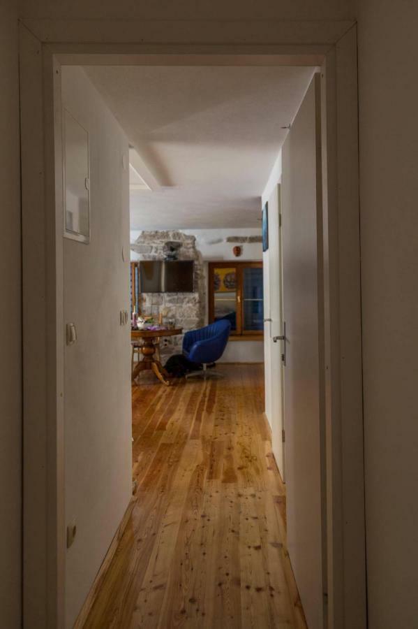 Old House Apartment Vodice Ngoại thất bức ảnh