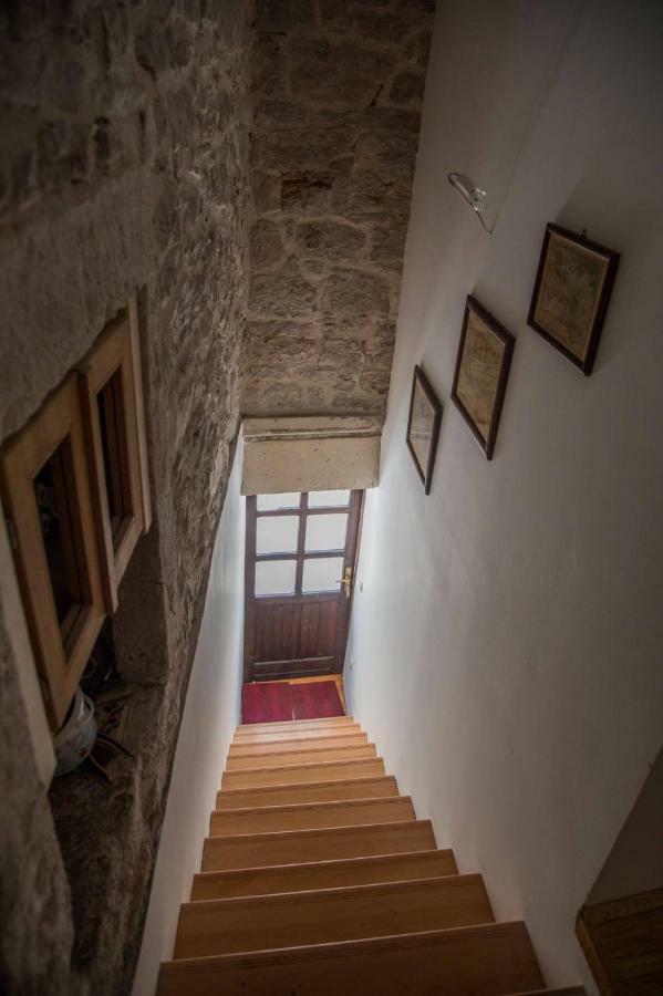 Old House Apartment Vodice Ngoại thất bức ảnh