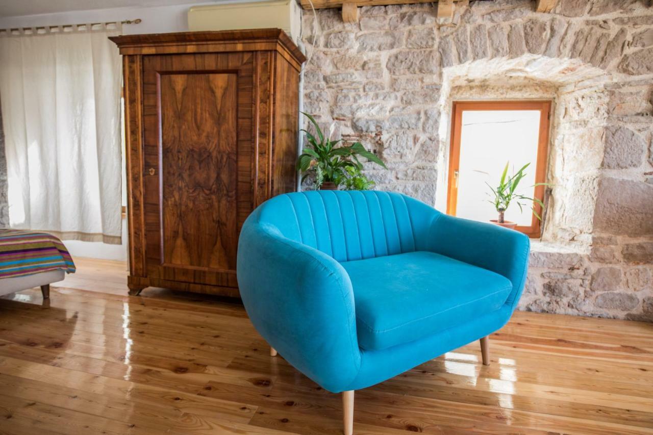 Old House Apartment Vodice Ngoại thất bức ảnh